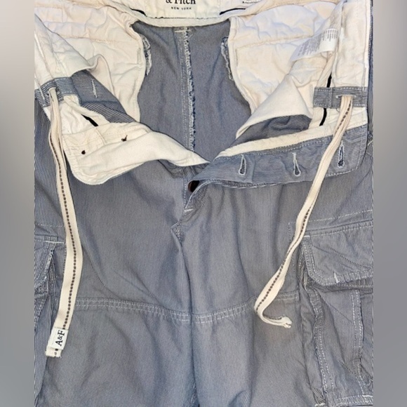 2/49$ Men Abercrombie&Fitch striped light distressed cargo shorts size 36 - Picture 2 of 14